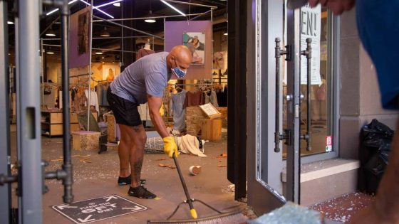 Insurance cover looting Insurance cover looting